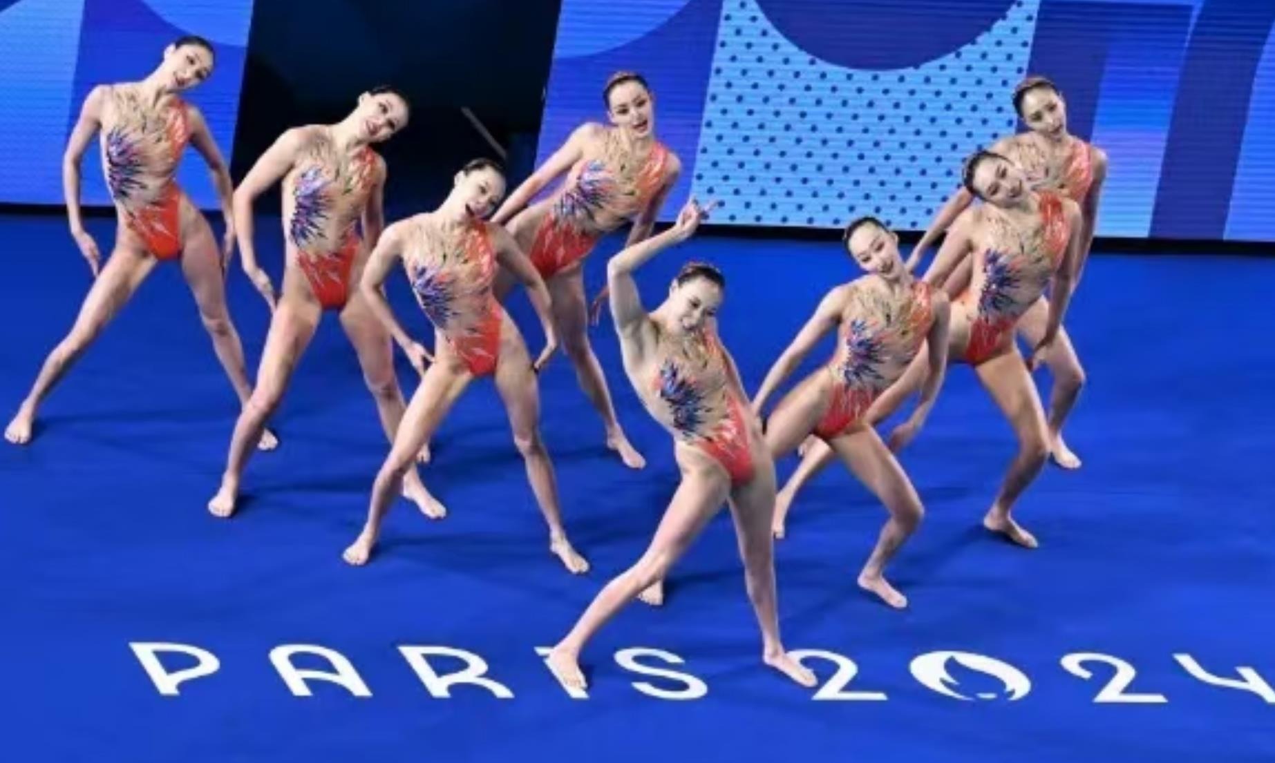 2025 赛季：大联盟官方正式推行“Go-Ahead Entry”无感入场系统，缩短排队时间 40%